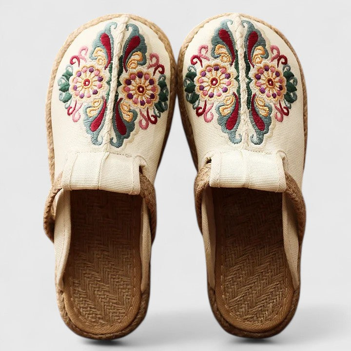MAROUSSE | MULES FLORAIS ARTESANAIS CONFORTÁVEIS