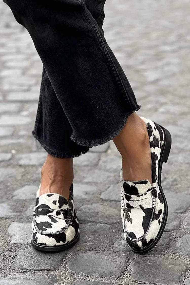 MOCASSINS COM ESTAMPA DE VACA