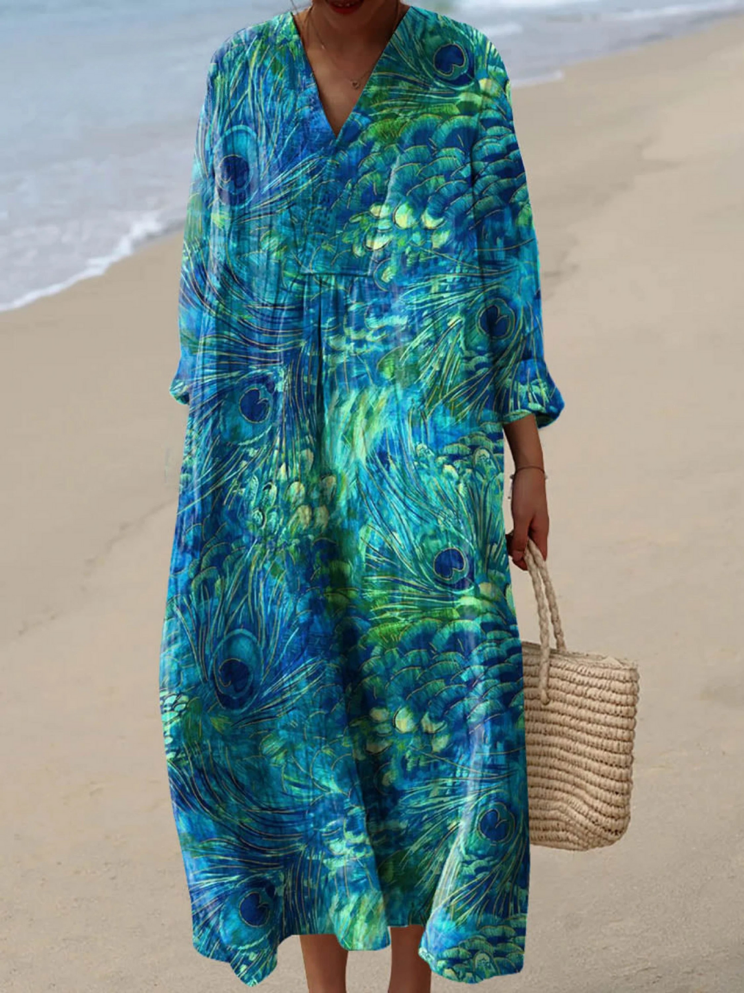 Vestido Feminino com Estampa Artística de Pena de Pavão