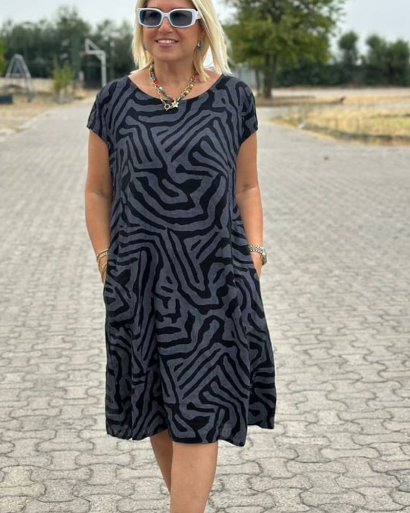 Nelia - Vestido de verão com decote redondo e estampa bonita