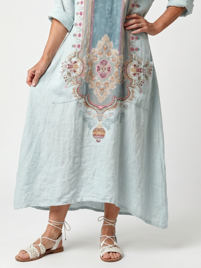 Kassiani | Vestido Midi com Painel Ornado, Bordado e Bolso Oversized