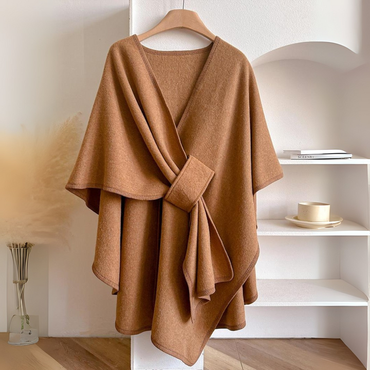 Auren Élise – Draped Fleece Shawl