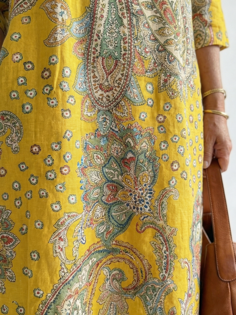 Rowan | Vestido Midi Paisley Suave
