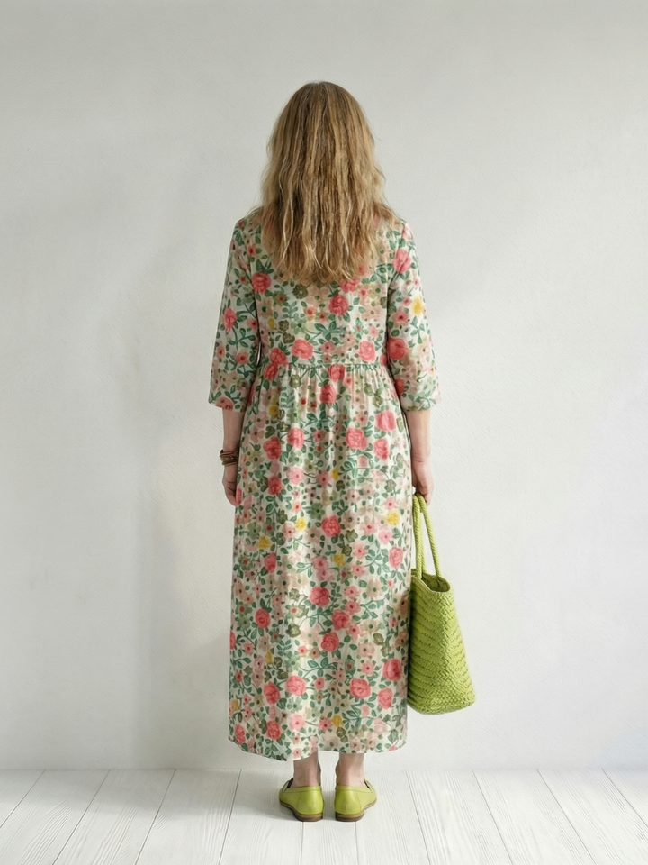 Colin | Vestido Midi com Estampa Floral Dispersa