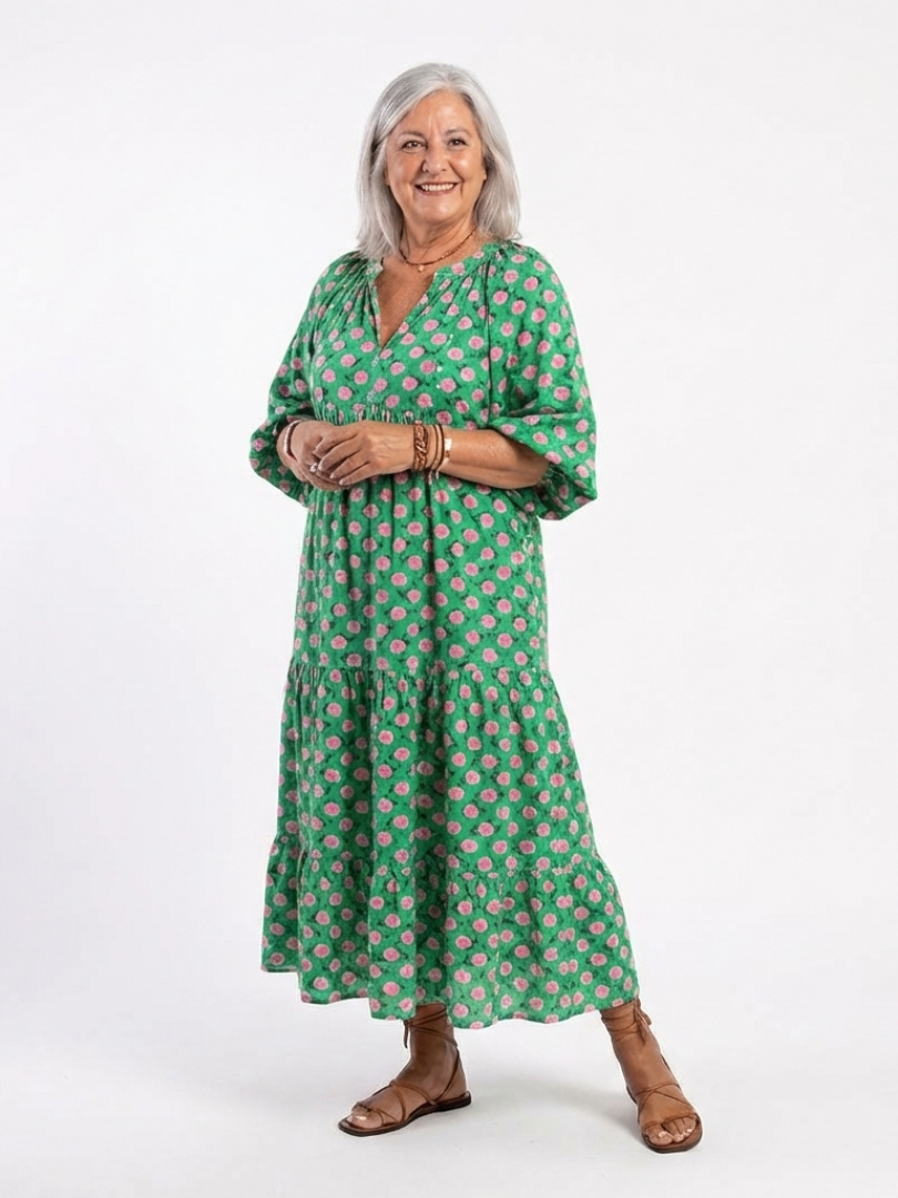 Fiora | Vestido Midi com Decote V, Estampa Floral e Camadas