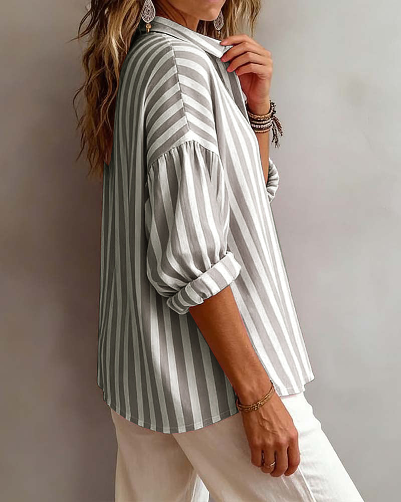Nora | Blusa larga listrada com gola