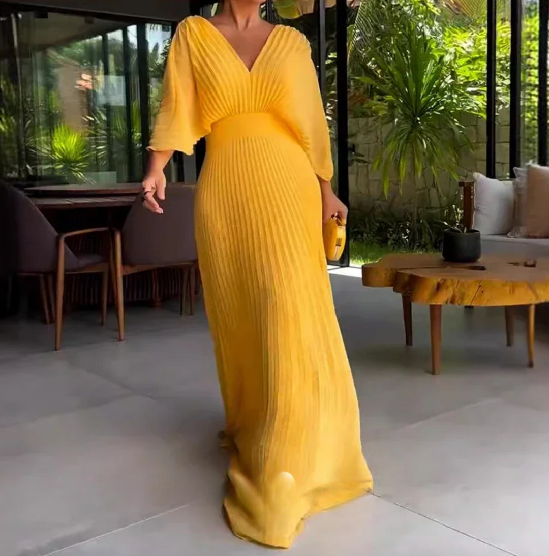 Greta | Vestido Maxi Plissado Flow – Onde a Leveza Encontra a Elegância