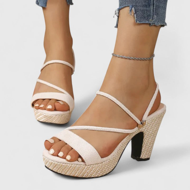Lorienna | Saltos Sofisticados