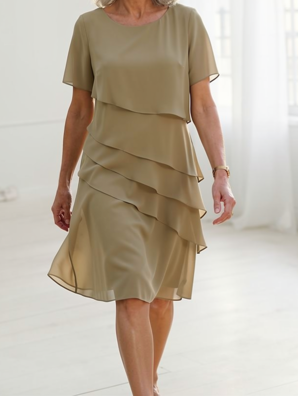 Everly | Vestido em Camadas Elegante