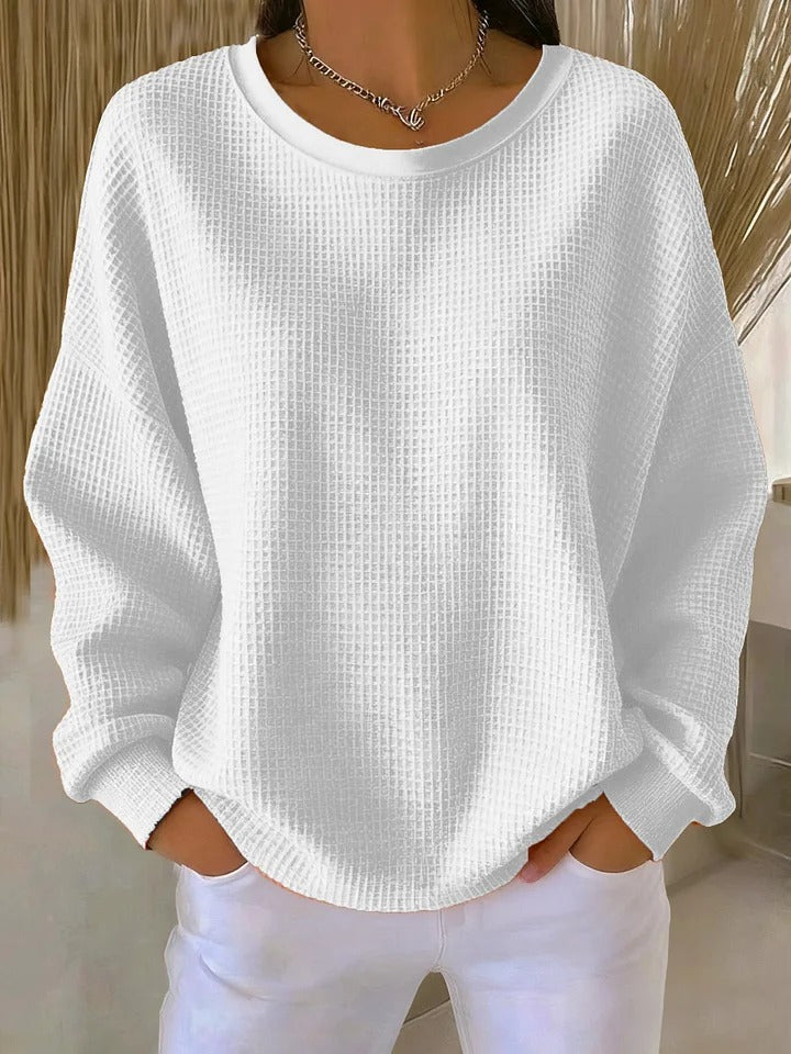 Nova Classic Comfort Sweater — Soft, Warm & Easy to Wear