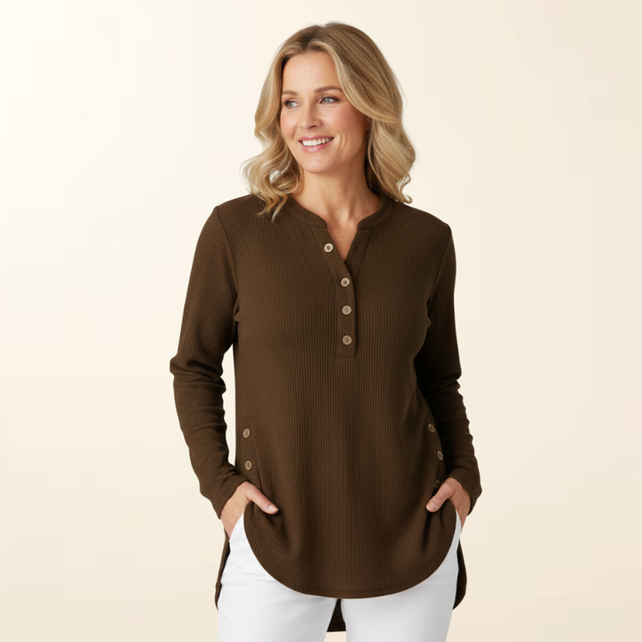 Marianne - Comfortable - Elegant Button Details