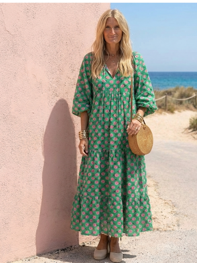 Fiora | Vestido Midi com Decote V, Estampa Floral e Camadas