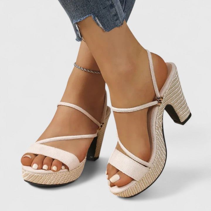 Lorienna | Saltos Sofisticados