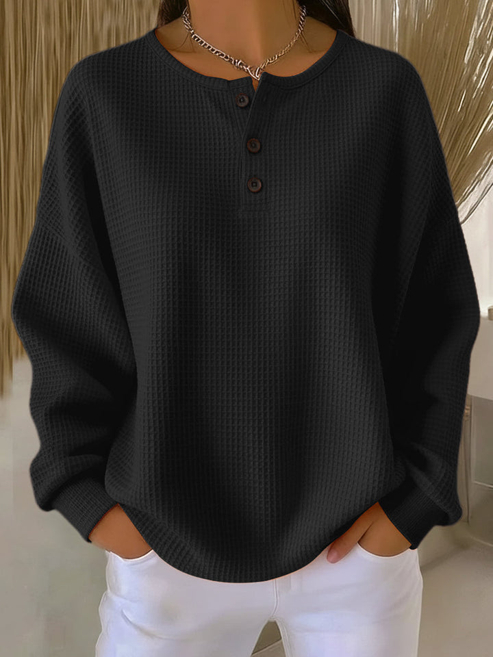 Selena | Classic Crew-neck Pullover