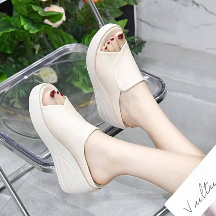 Eliza – Sandálias Ortopédicas Anabela Slip-on