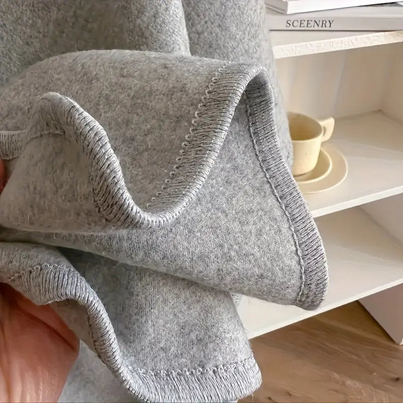 Auren Élise – Xale Luxuoso de Fleece Drapeado