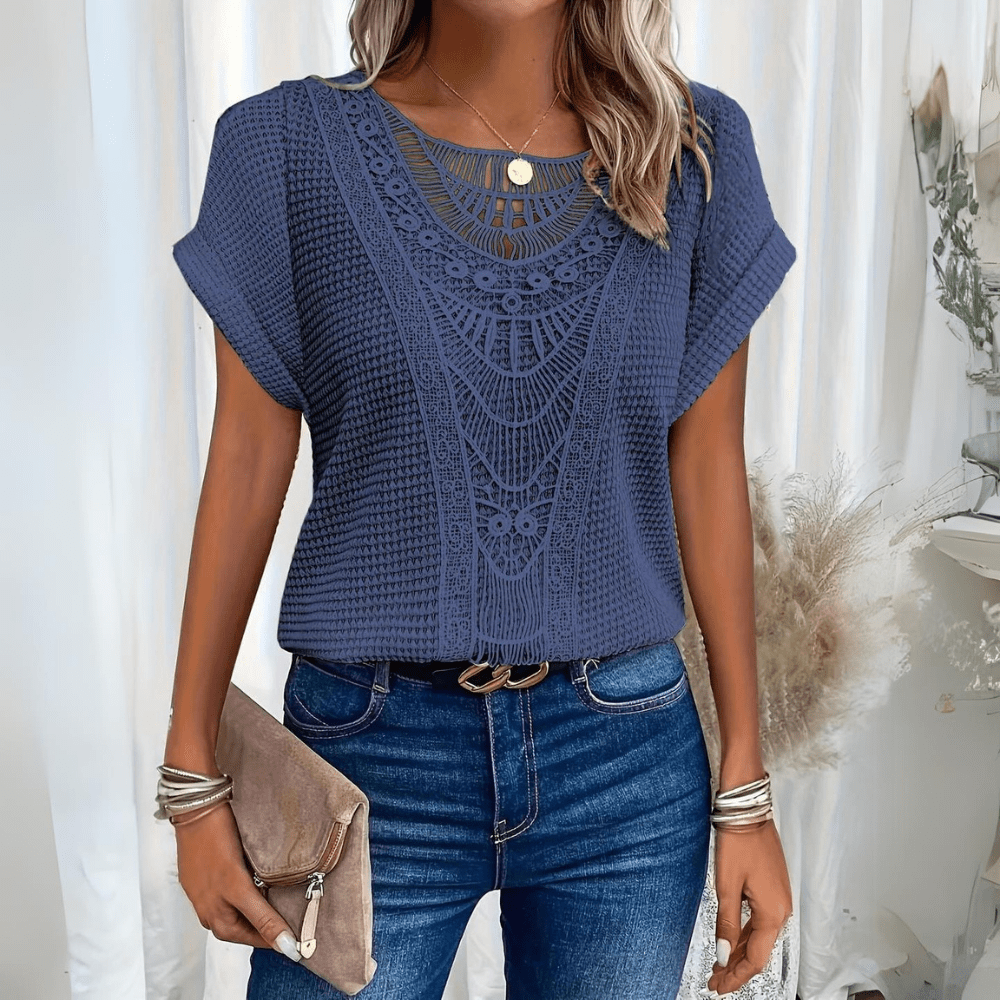 Sophie | Blusa Vintage com Detalhe em Renda