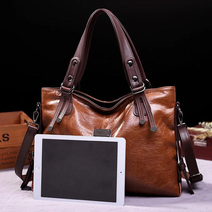 Aralyn - Bolsa Tote Macia e Refinada
