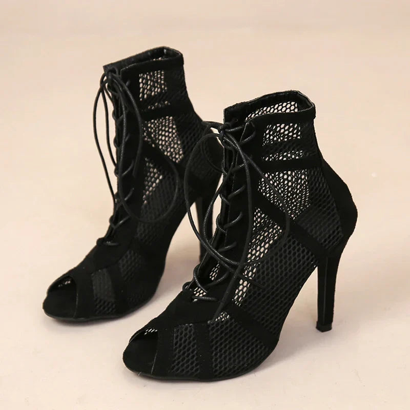 GAYLE – Elegantes Scarpins de Tela