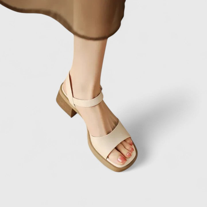 Calyssa | Sandálias Elegantes – Estilo Sem Esforço, Conforto o Dia Todo