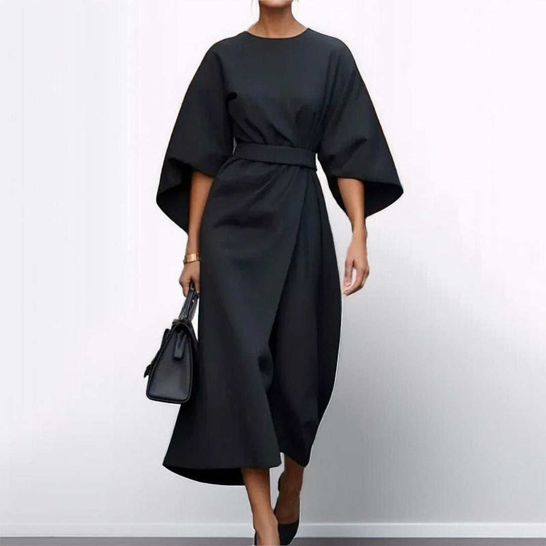 Eldra | Vestido Longo com Mangas Morcego e Toque de Cetim