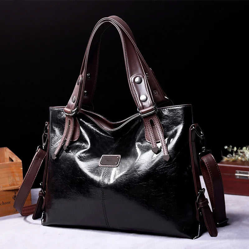 Aralyn - Bolsa Tote Macia e Refinada