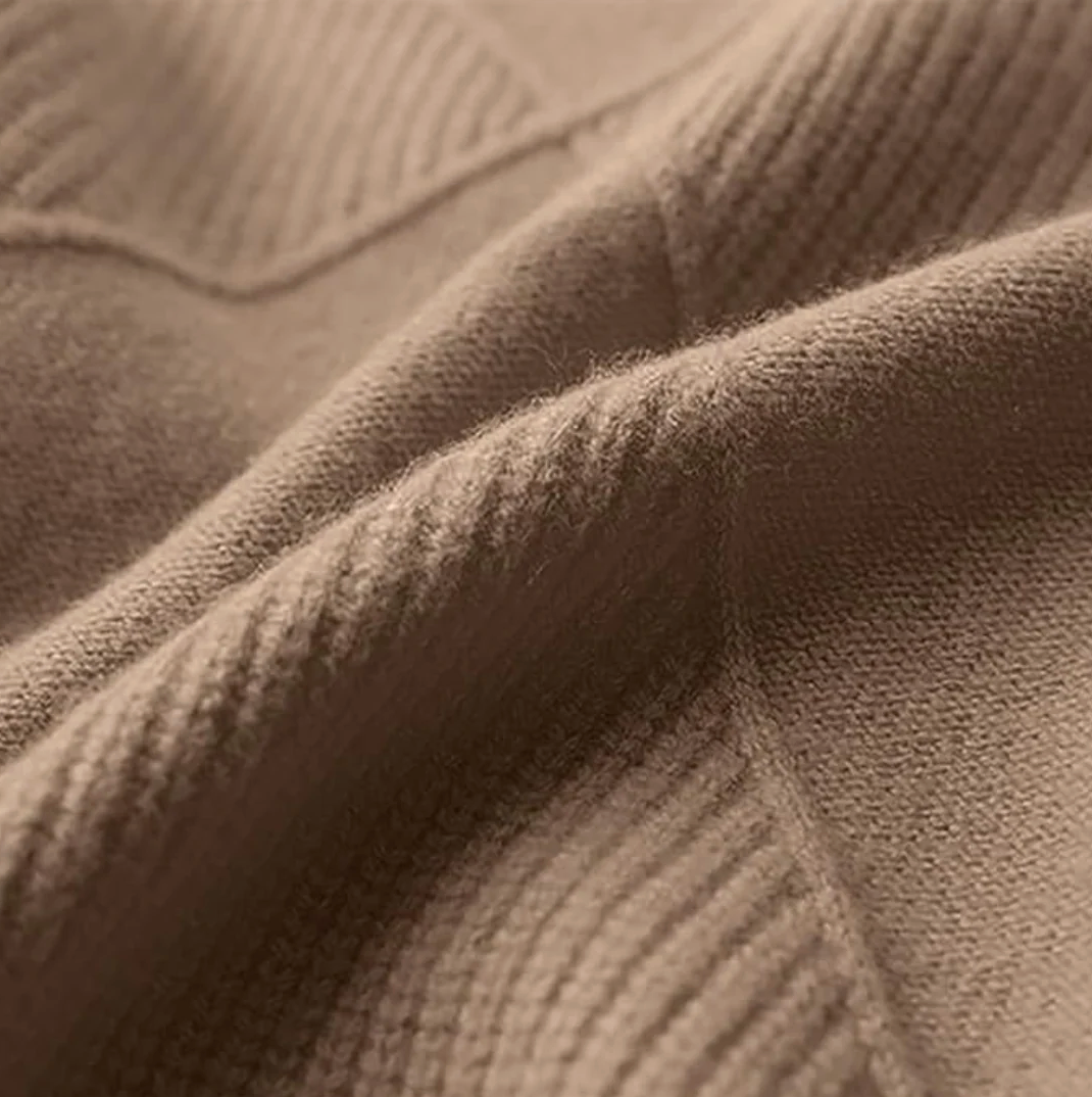 Elise – Suéter de Cuello Alto de Punto con Textura Refinada