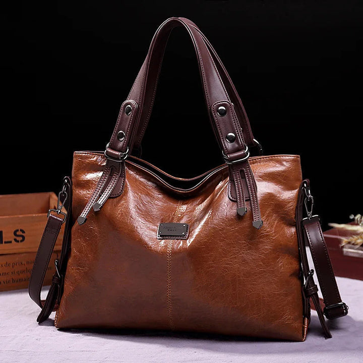 Aralyn - Bolsa Tote Macia e Refinada