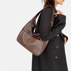 Charlotte | Flowy Hobo Camille