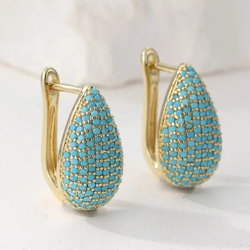 Blythe | Small Gold Tone Hoop Earrings