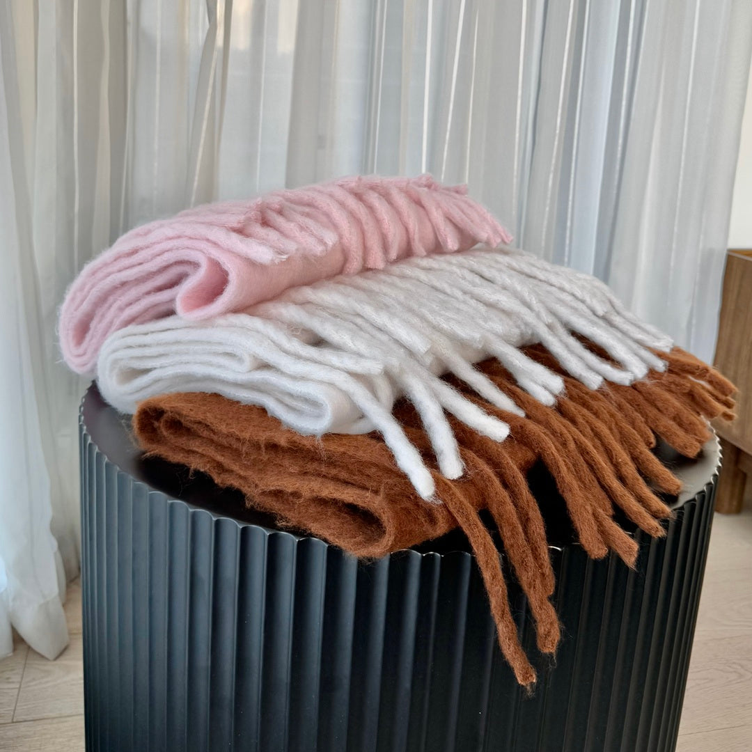 Ethan | Chunky Purse Nordic Scarf