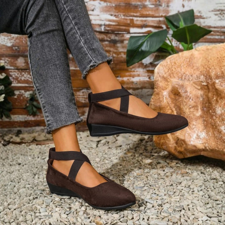 ANGEL - Tênis Slip-On Confortável com Plataforma Fechada