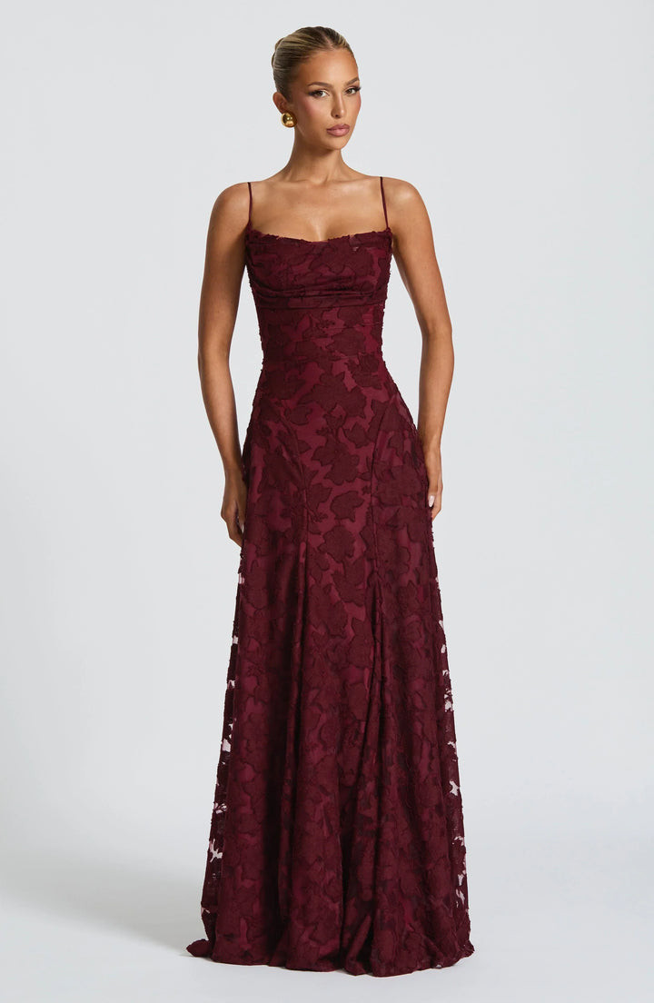 Clara Léon | Vestido Elegante