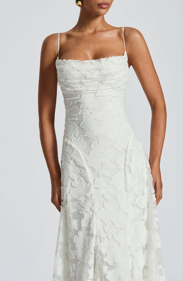 Aveline | Vestido Longo Elegante com Corpete de Renda - Vestido de Festa Glamouroso
