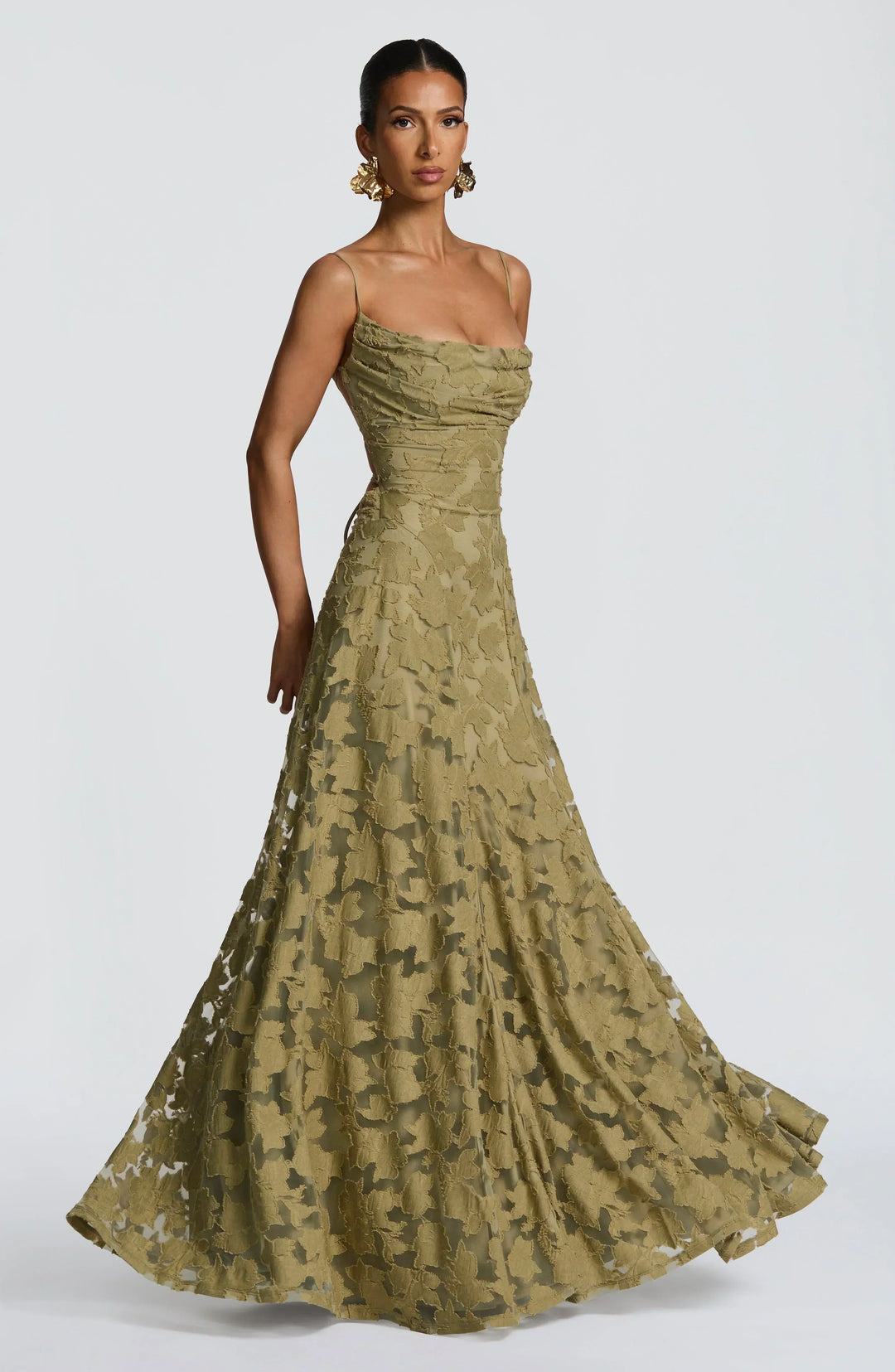 Clara Léon | Vestido Elegante