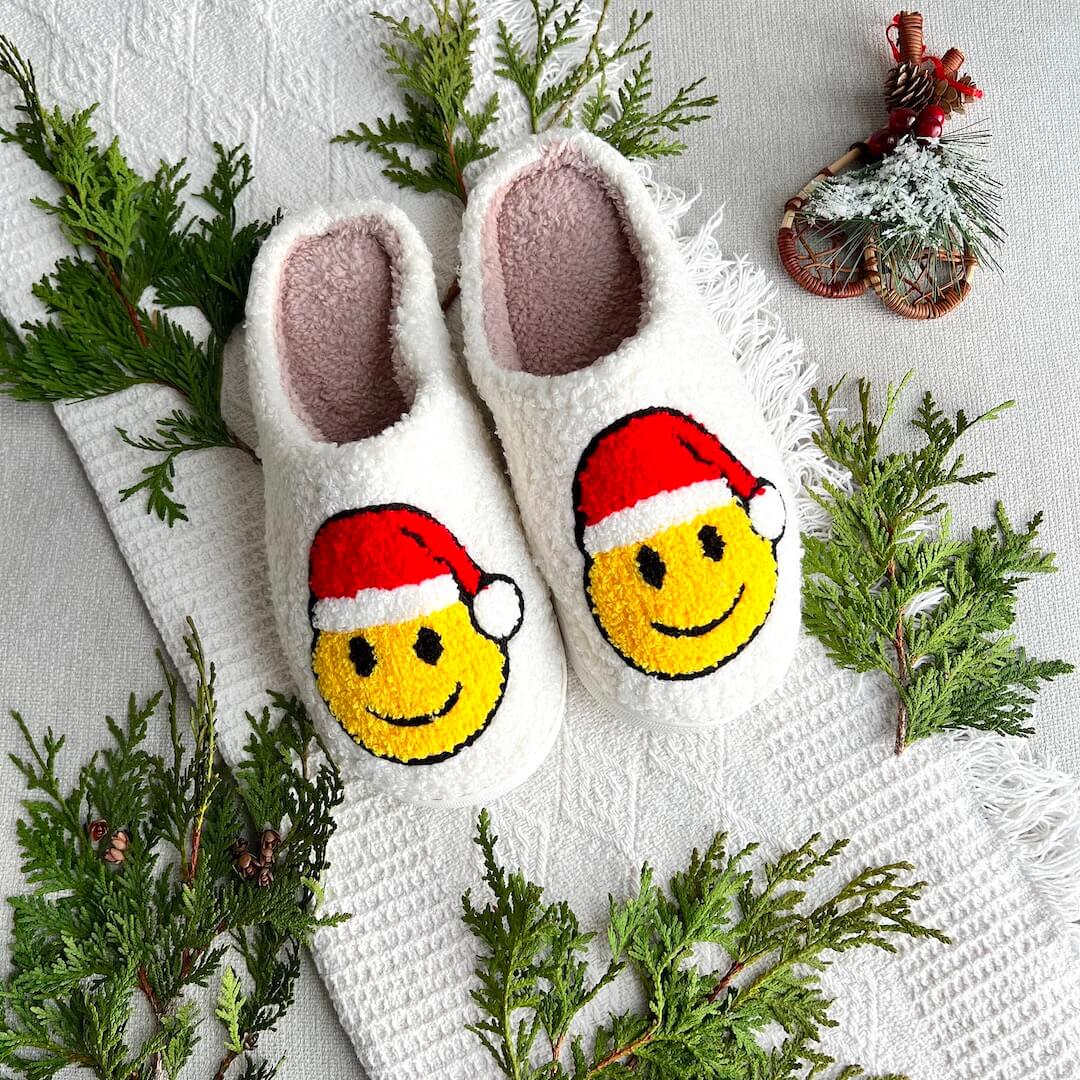 Jacob | Christmas Purse Free People Slippers