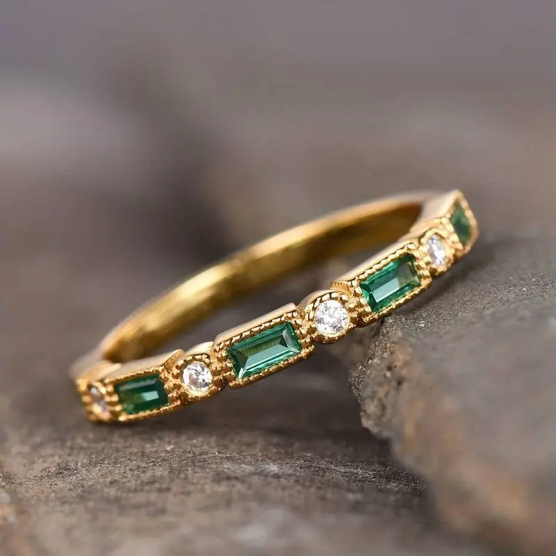 Della | Green Stone Gold Tone Ring