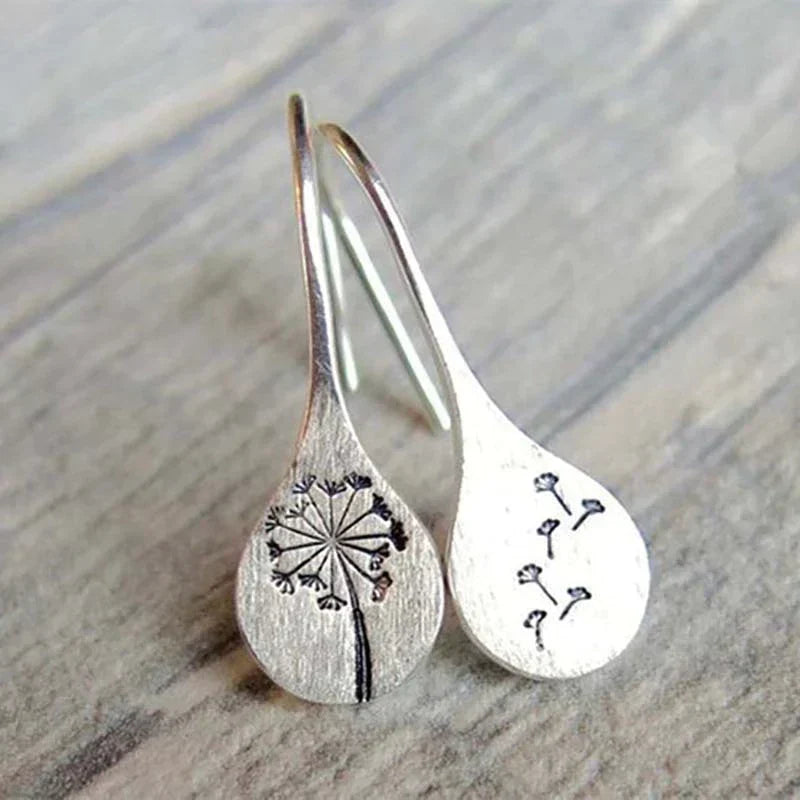 Romy | Silver Tone Leaf Earrings