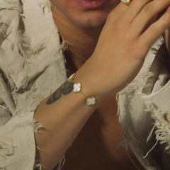 Noah | Gold Bracelet Clover Female & Accessories