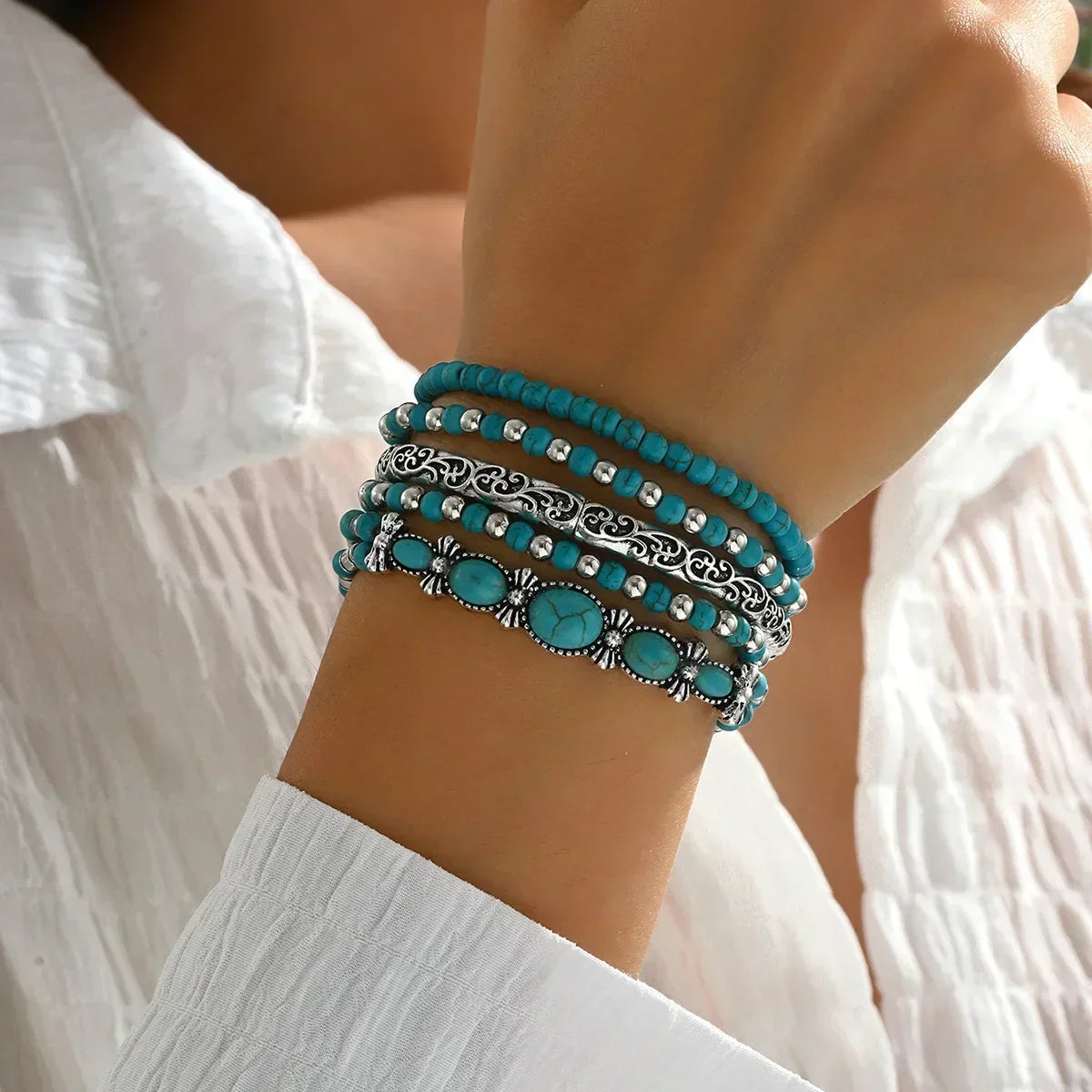 Olivia | Gold Bangle Bracelet Set