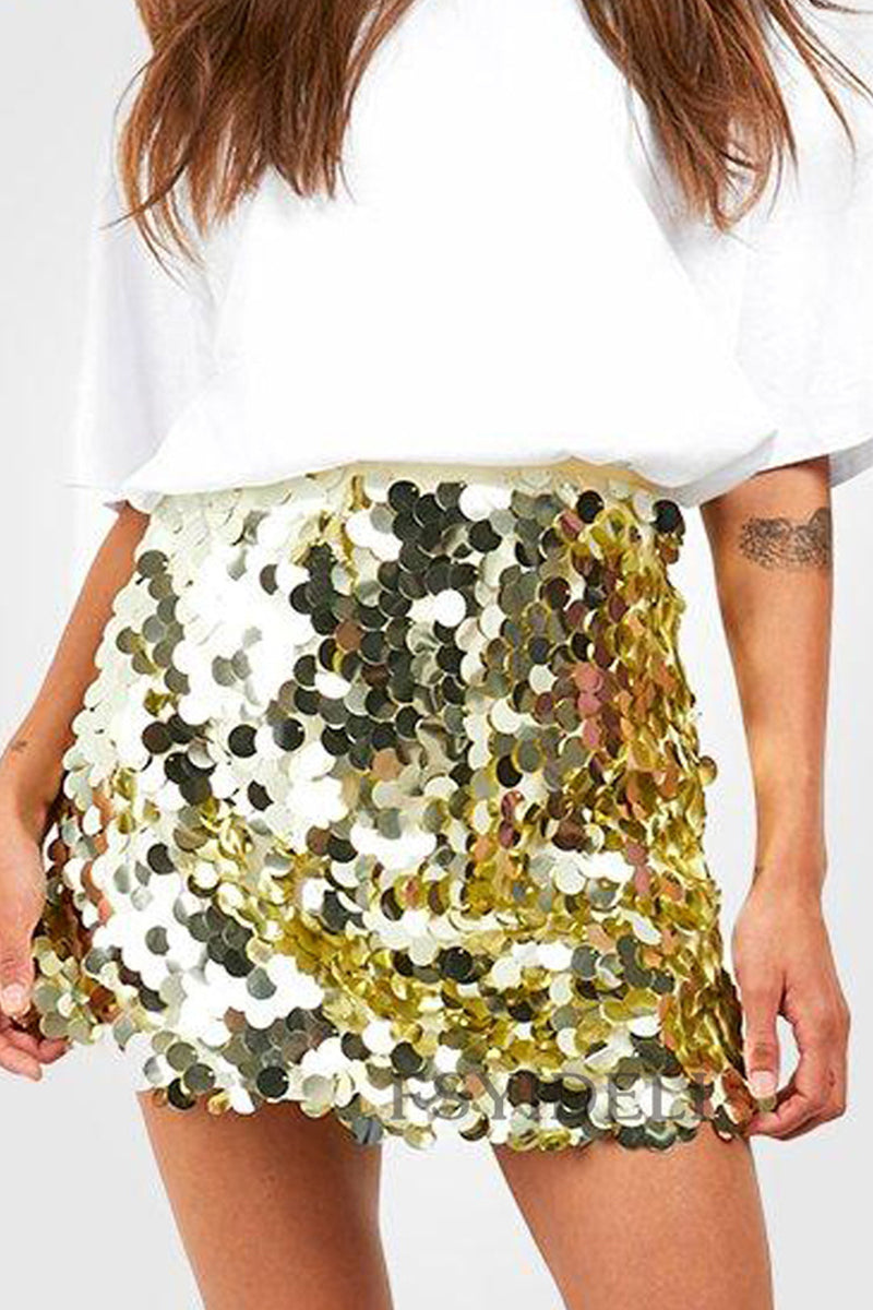 Olivia | Women In Skirt