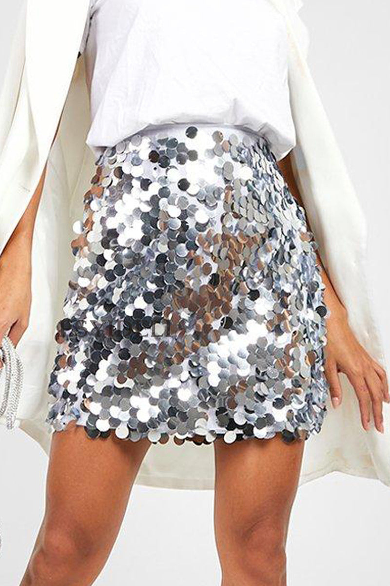 Olivia | Women In Skirt